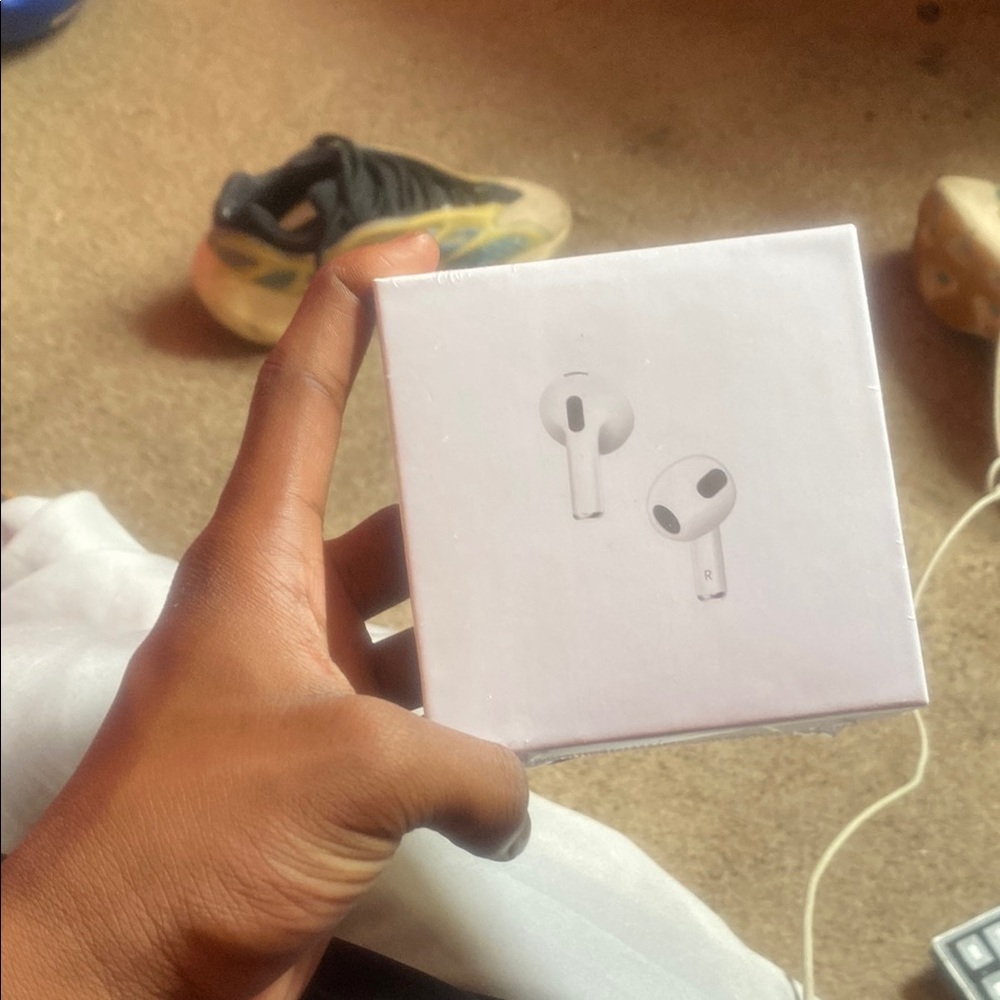 Airpod generation 3
